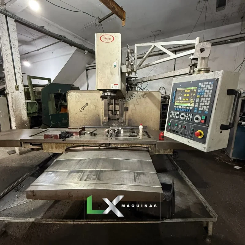 FRESADORA CNC TRAVIS M8 - 2000 X 870 X 710 - ANO 2008 (5)