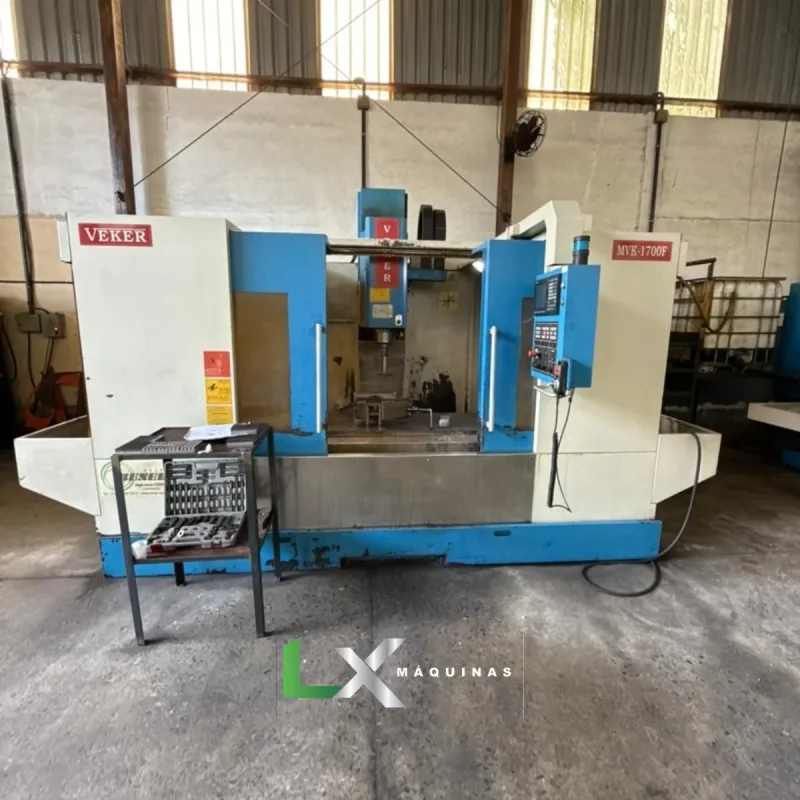 FRESADORA CNC VEKER MVK1700C - 1700 x 700 x 700MM - ANO 2011 (2)