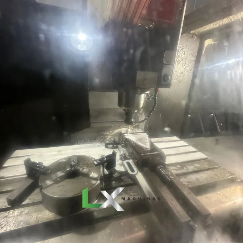 FRESADORA CNC VEKER VK4500D SIEMENS - 1000 X 500 X 550MM - ANO 2008 (4)