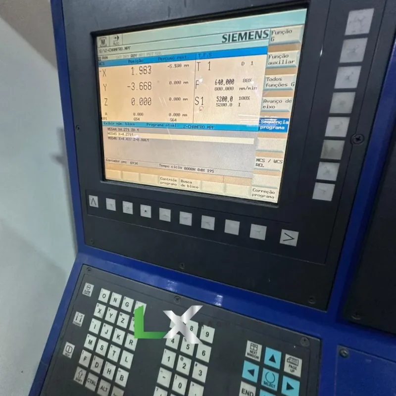 FRESADORA CNC VEKER VK4500D SIEMENS - 1000 X 500 X 550MM - ANO 2008 (6)