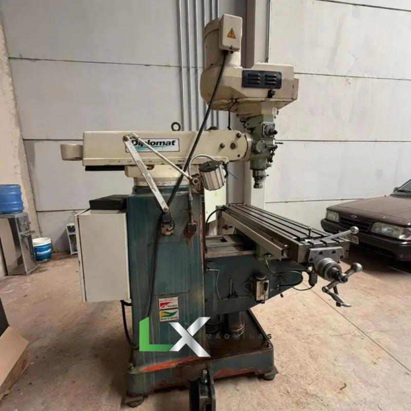 FRESADORA FERRAMENTEIRA DIPLOMAT FVF 2500 - ISO 40 - COM DIGITAL, AUTOMÁTICO E INVERSOR (3