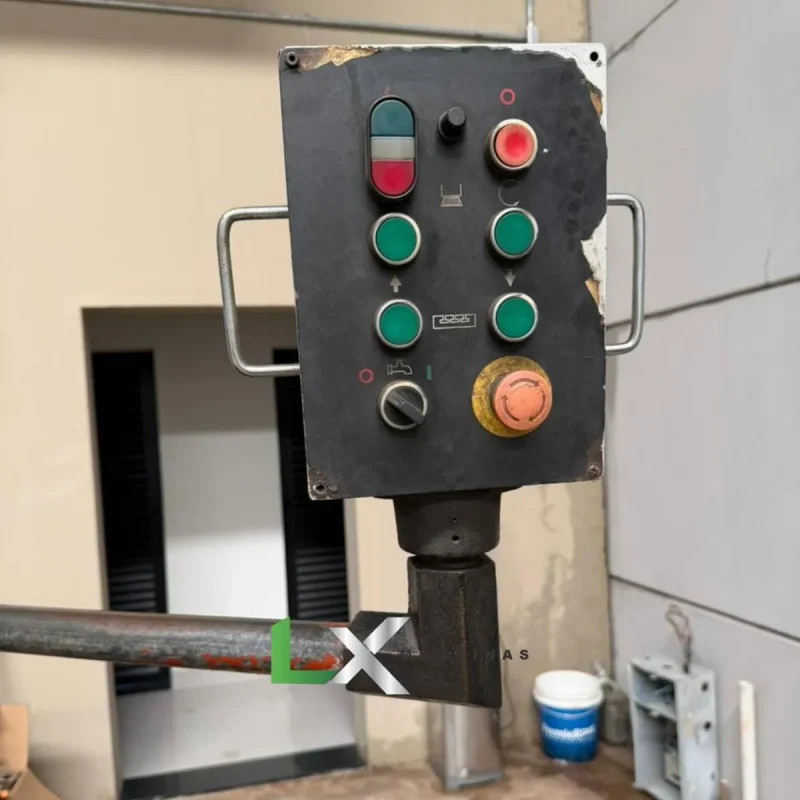 FRESADORA FERRAMENTEIRA DIPLOMAT FVF 2500 - ISO 40 - COM DIGITAL, AUTOMÁTICO E INVERSOR (5