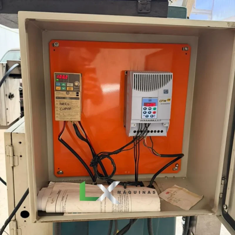 FRESADORA FERRAMENTEIRA DIPLOMAT FVF 2500 - ISO 40 - COM DIGITAL, AUTOMÁTICO E INVERSOR (9
