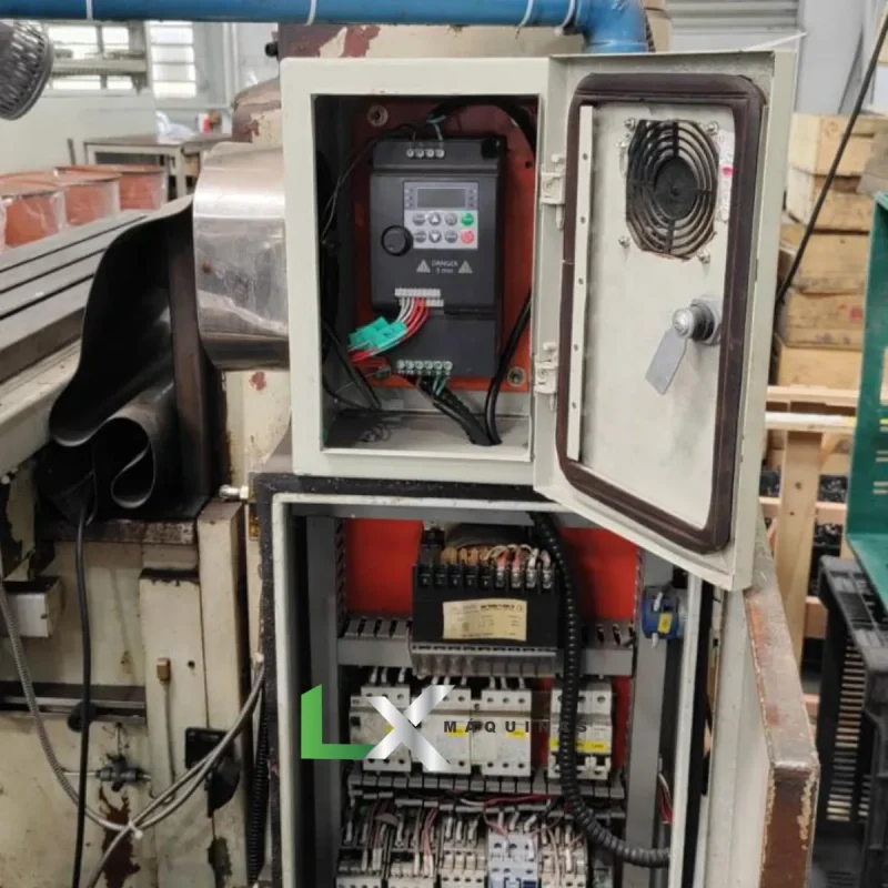 FRESADORA FERRAMENTEIRA FOBRASA ISO 40 COM INVERSOR DE FREQUENCIA (1)