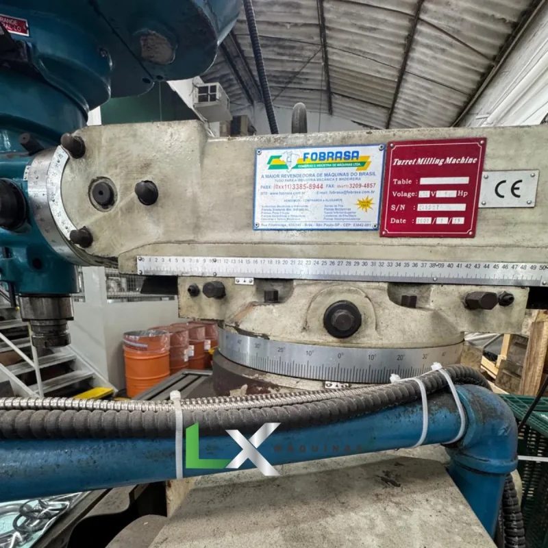 FRESADORA FERRAMENTEIRA FOBRASA ISO 40 COM INVERSOR DE FREQUENCIA (2)