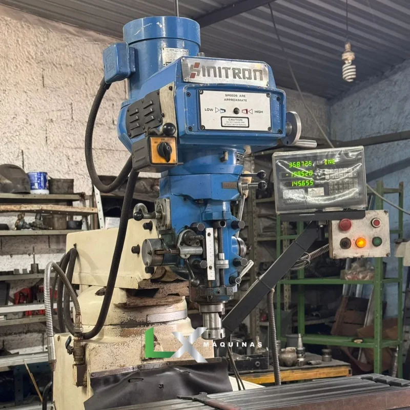 FRESADORA FERRAMENTEIRA SINITRON - DIGITAL NOS 3 EIXOS (9)