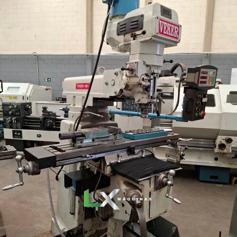 FRESADORA FERRAMENTEIRA VEKER VK-420i ISO 40 - COM INVERSOR DE FREQUÊNCIA + AUTOM