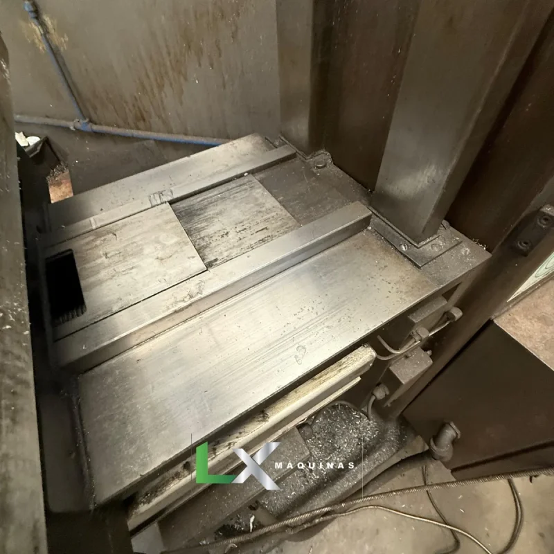 FRESADORA FERRAMENTEIRA VEKER VK430P - ANO 2011 - AUTOMATICO E DIGITAL (1)