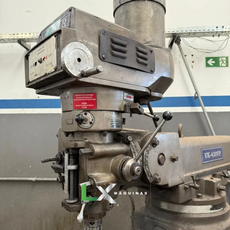 FRESADORA FERRAMENTEIRA VEKER VK430P - ANO 2011 - AUTOMATICO E DIGITAL (6)
