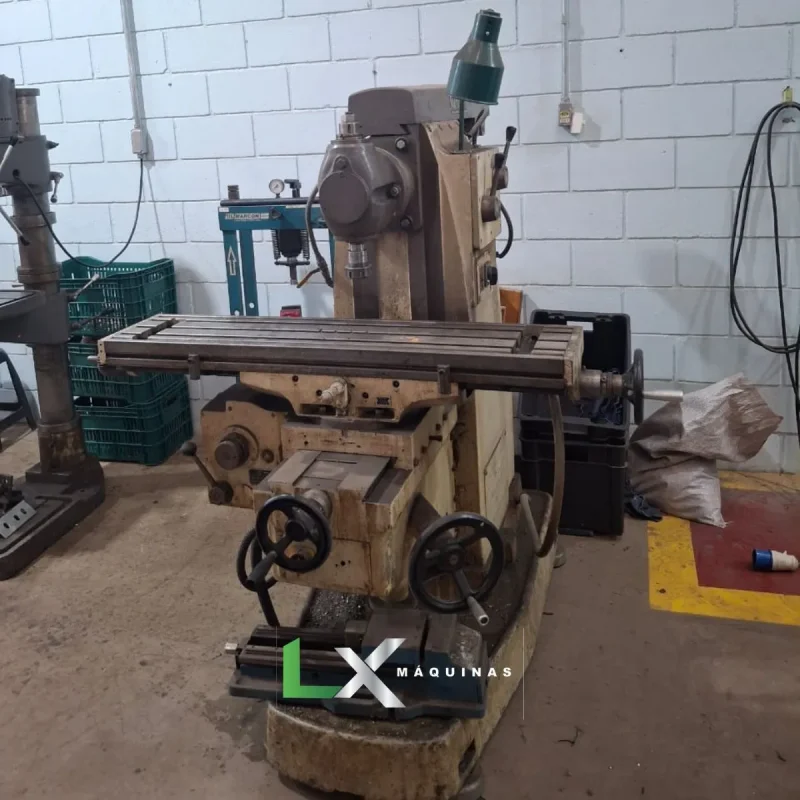 FRESADORA UNIVERSAL NATAL FU 2A - ISO40 (6)_11zon