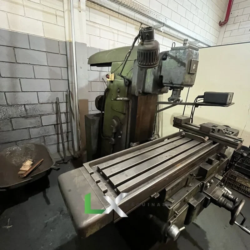 FRESADORA UNIVERSAL ROMI U30 COMPLETA (6)_11zon