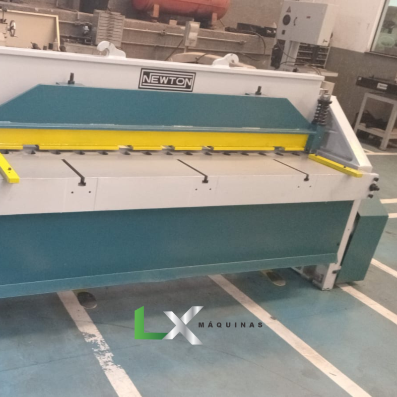 GUILHOTINA MECANICA NEWTON TM 1 - 5,0 MM (8)