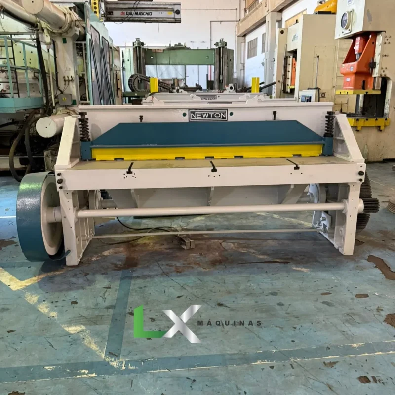 GUILHOTINA MECANICA TM3 X 2000 MM (1)