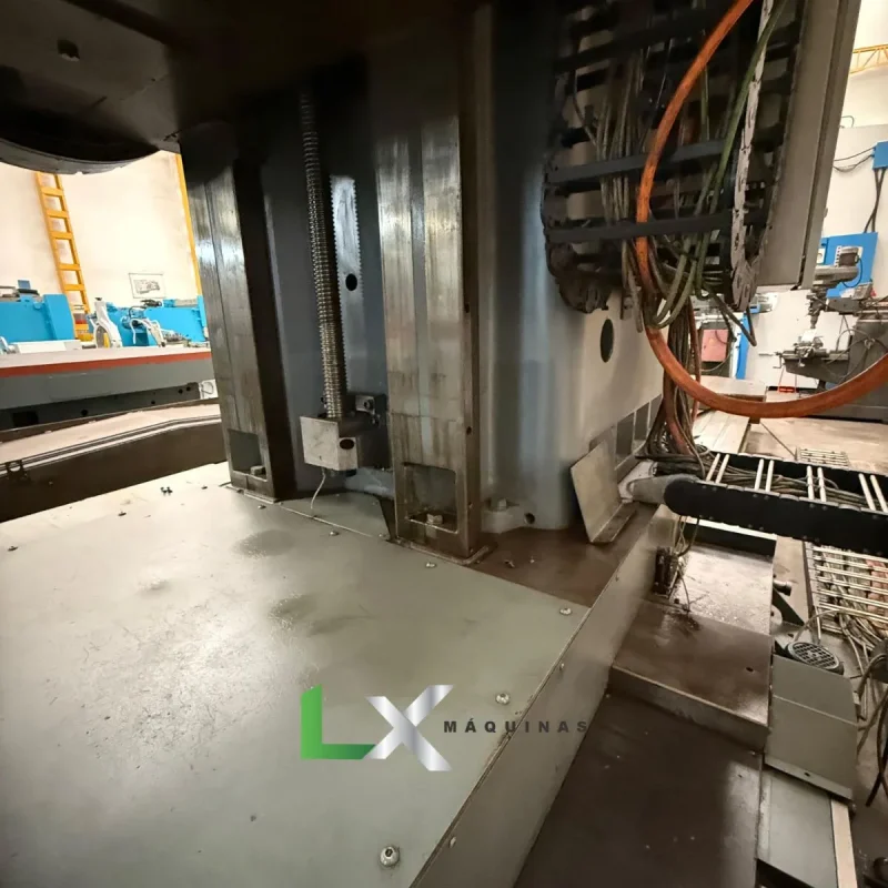 MANDRILHADORA FLOOR TYPE CNC “UNION” 1255 - 6 EIXOS - FAGOR - MESA GIRATÓRIA INDEXADA (3)