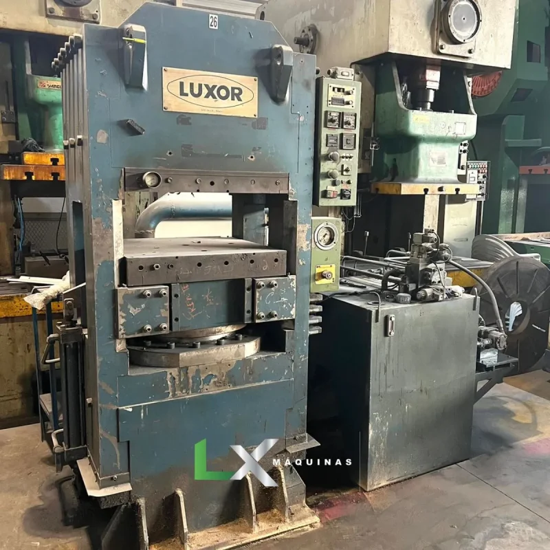 PRENSA HIDRÁULICA LUXOR RG - 420 TON (3)