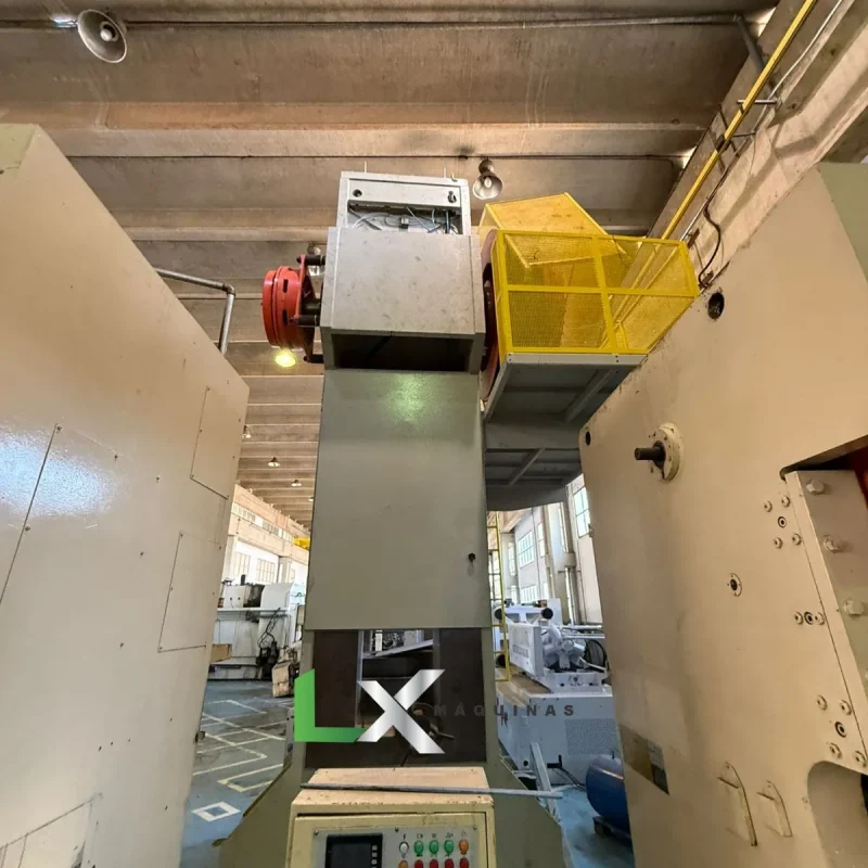 PRENSA JUNDIAÍ LA 800 F5 - PARA FORJARIA 800 TONS - MESA 1000MM X 1320MM (1)