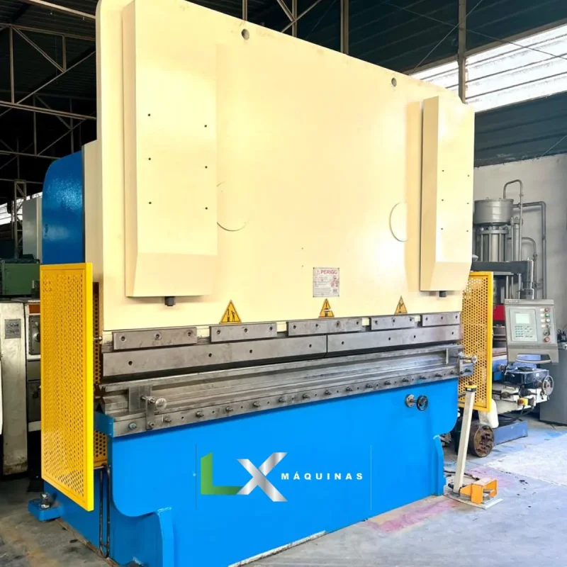 PRENSA VIRADEIRA CALVI PVC 2003200 - 3200 MM X 200 TON (7)