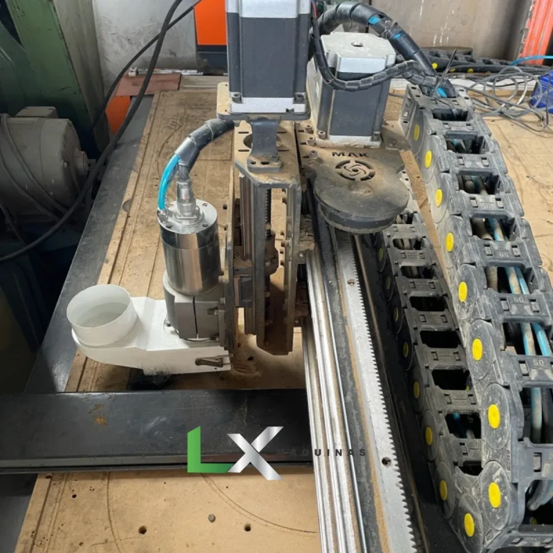 ROUTER CNC MAX CNC – MODELO 200 (6)