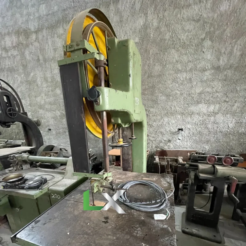 SERRA DE FITA VERTICAL RAIMANN - VOLANTE 800 mm (1)