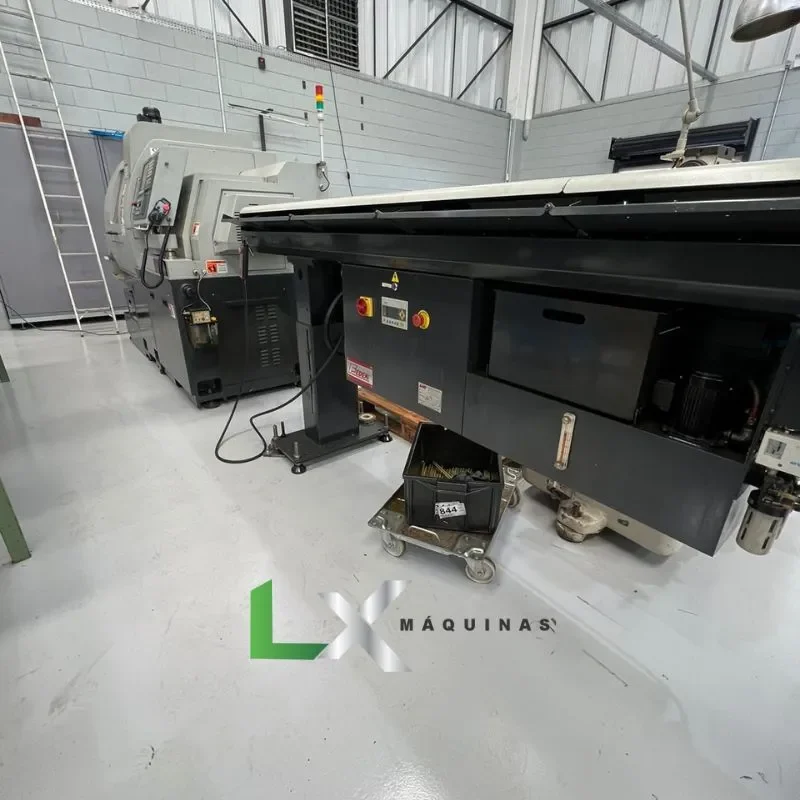 TORNO CABEÇOTE MOVEL CNC HANWHA XD20M - 2013 - COM ALIMENTADOR DE BARRAS (10)