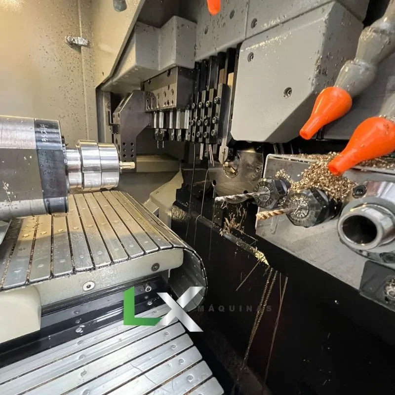 TORNO CABEÇOTE MOVEL CNC HANWHA XD20M - 2013 - COM ALIMENTADOR DE BARRAS (3)