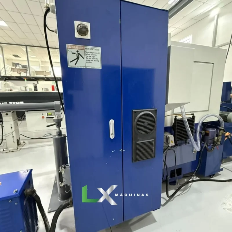 TORNO CNC CABEÇOTE MOVEL HANWHA SL16S - ANO 2005 (3)