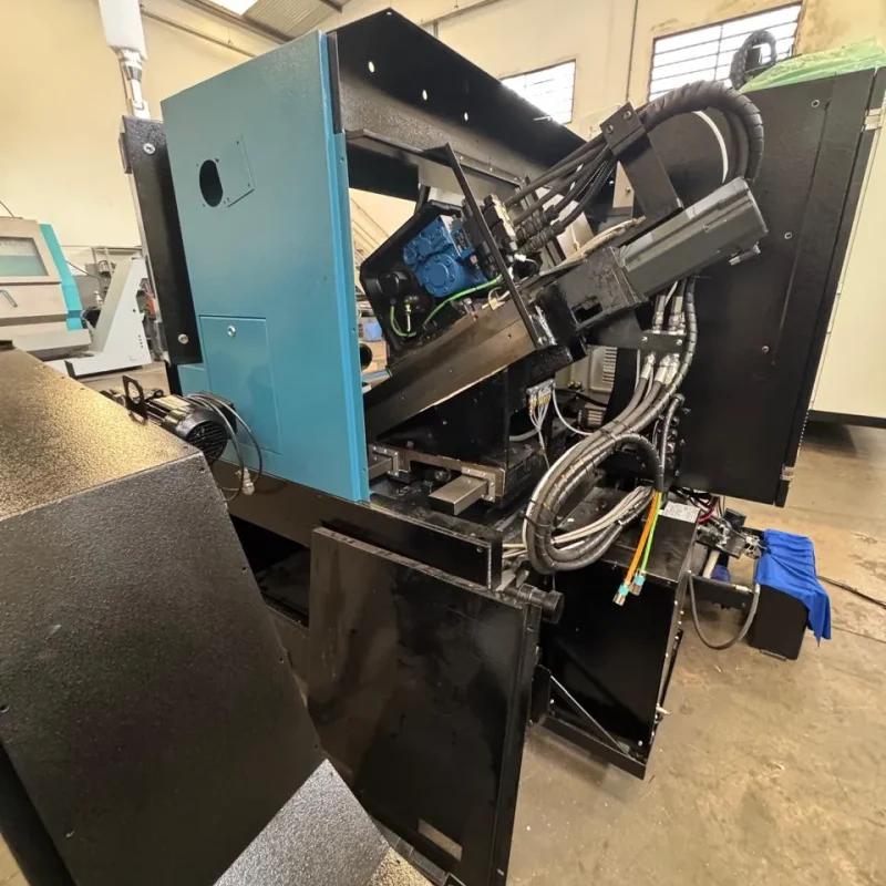 TORNO CNC DOOSAN LYNX 210 (7)