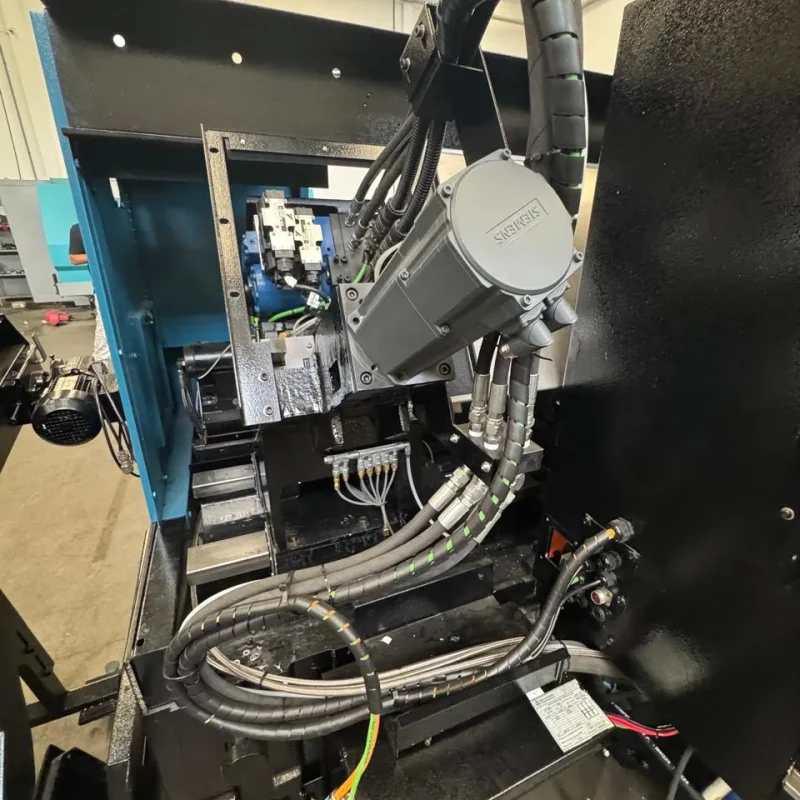 TORNO CNC DOOSAN LYNX 210 (8)