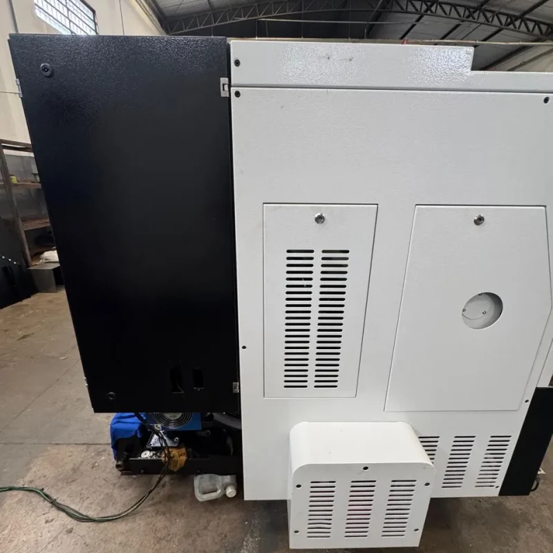 TORNO CNC DOOSAN LYNX 210 (9)