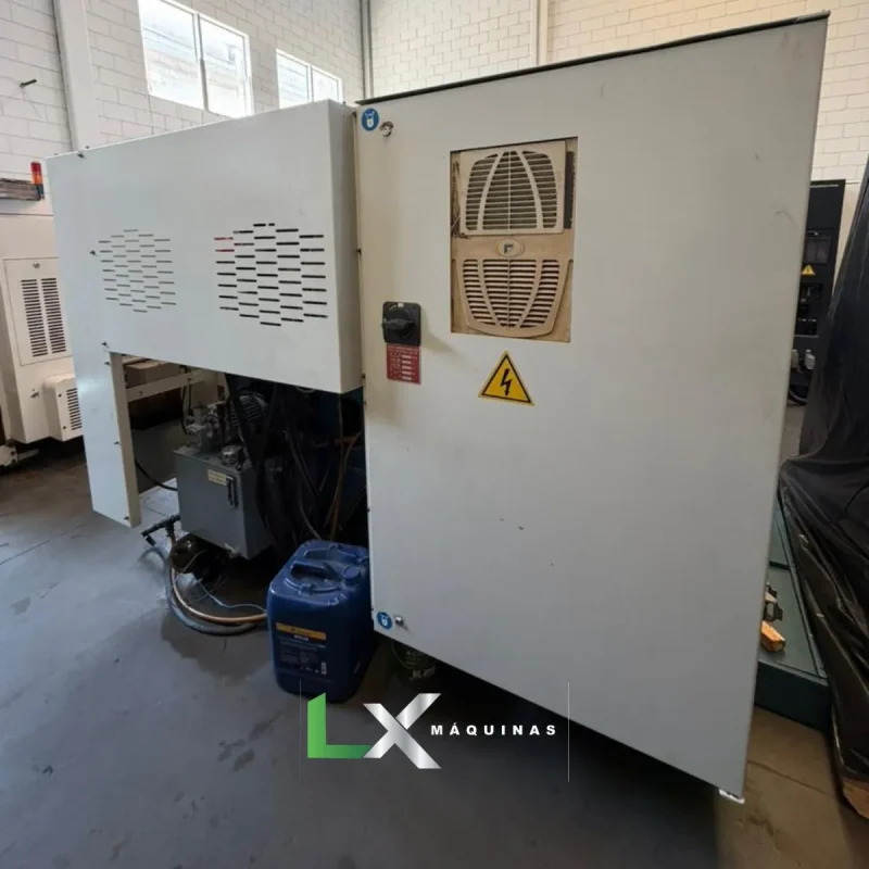 TORNO CNC ECOCA MT-208 500 - FANUC - ANO 2007 (1)_11zon