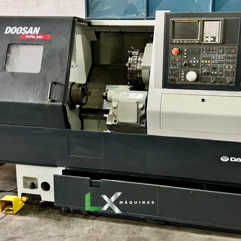 TORNO CNC HORIZONTAL DOOSAN PUMA 240B (4)