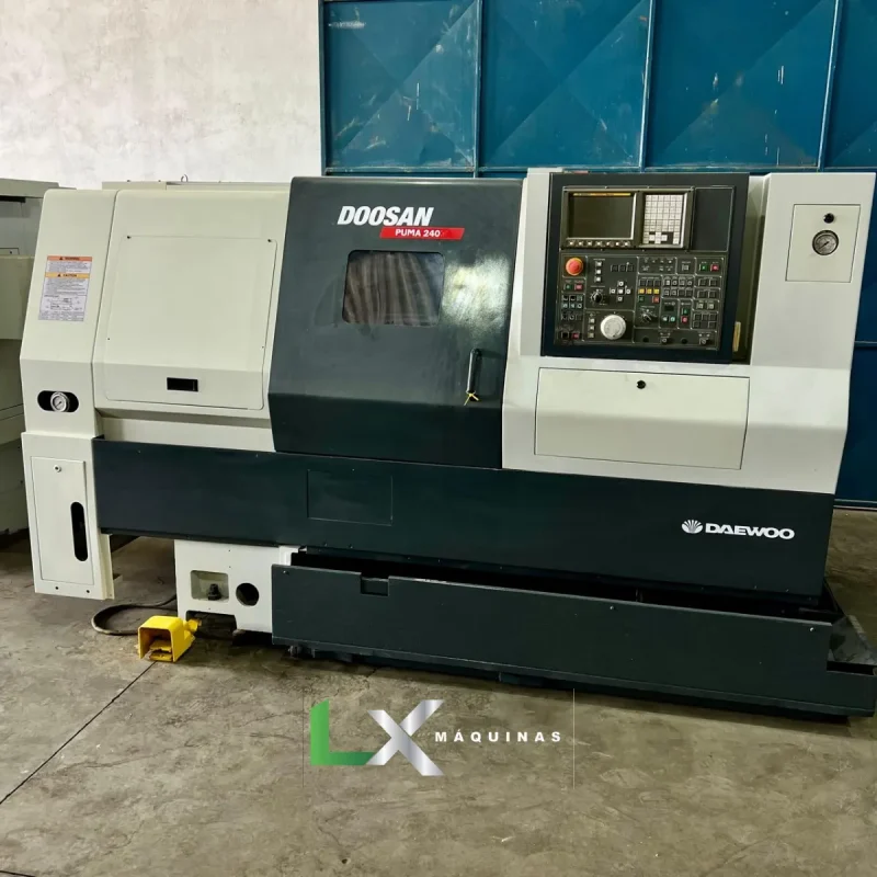 TORNO CNC HORIZONTAL DOOSAN PUMA 240B (7)
