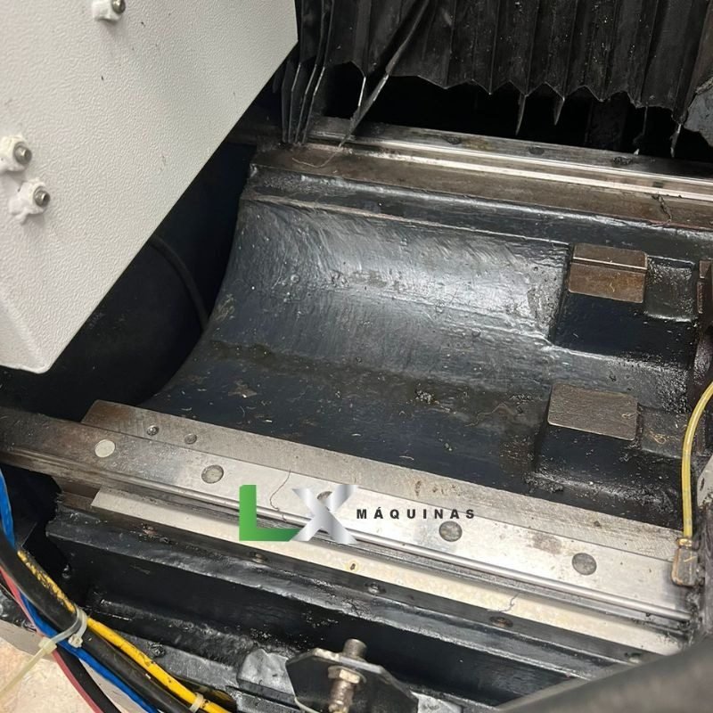 TORNO CNC MAZAK NEXUS 200II - 2008 (12)