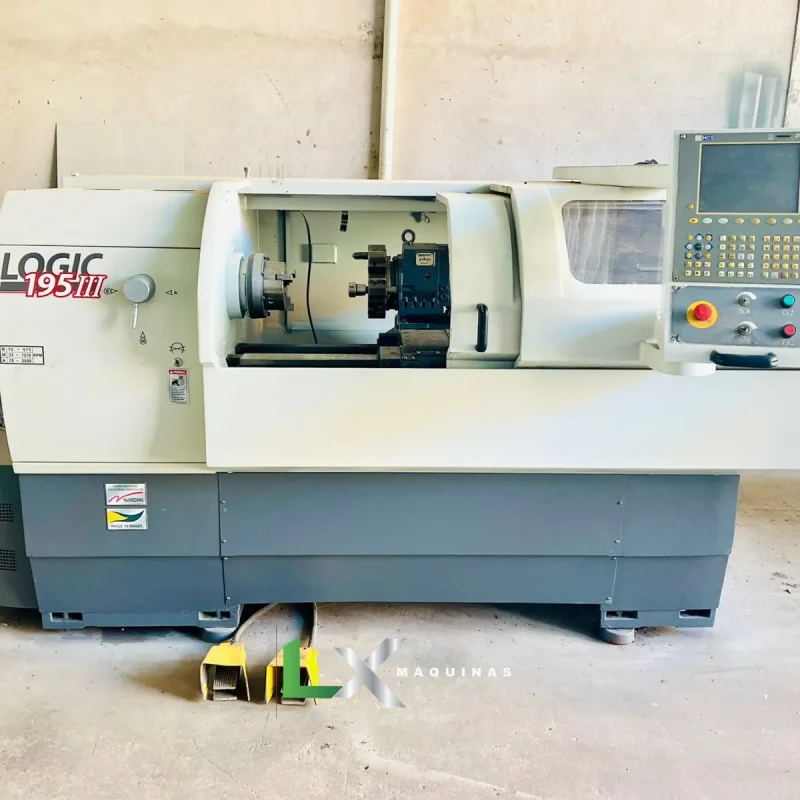 TORNO CNC NARDINI LOGIC 195 III - 440 X 1000 MM - MCS - 2010 (8)