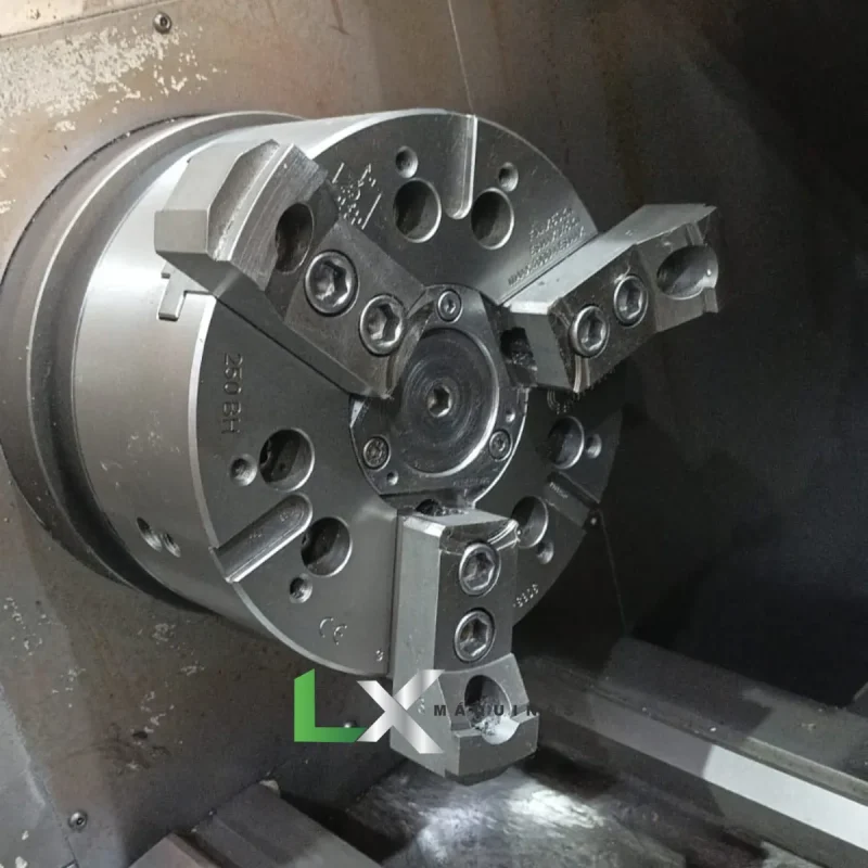 TORNO CNC NARDINI LOGIC 250 ANO 2006 (2)