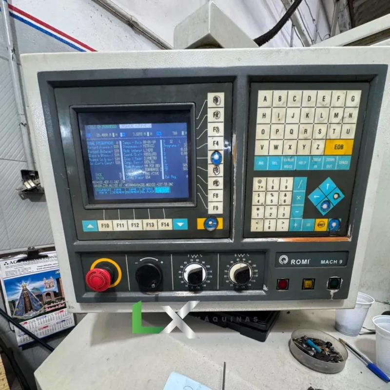 TORNO CNC ROMI CENTUR 30D - 430 X 1000 MM - MACH 9 - 2006 (4)