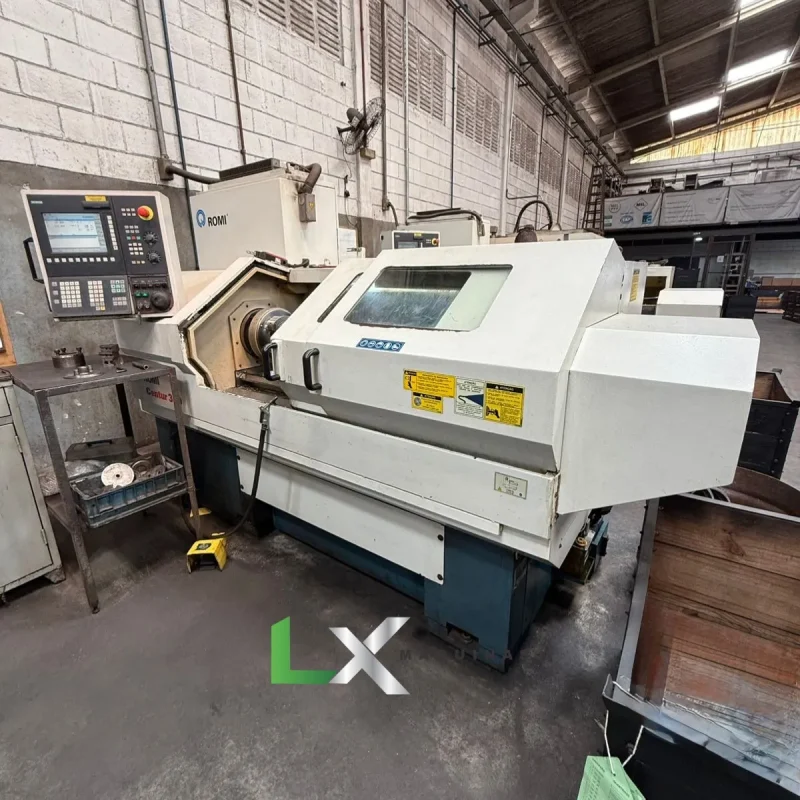 TORNO CNC ROMI CENTUR 30D - 430 X 1000 MM - SIEMENS - ANO 2011 (9)