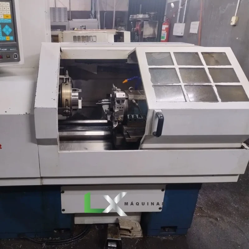 TORNO CNC ROMI CENTUR 30D - 430 X 500 MM – ANO 2004 (8)