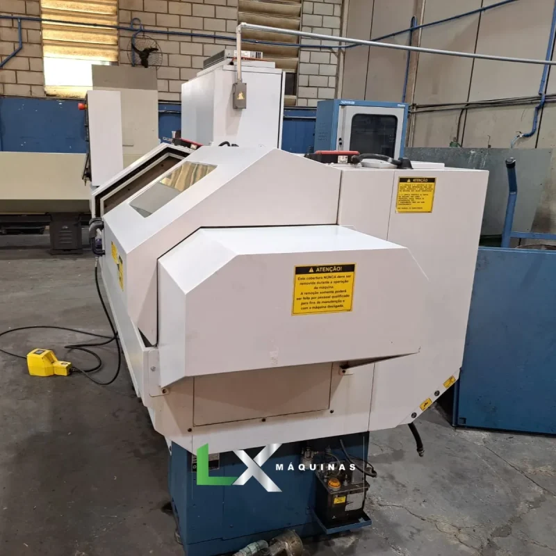 TORNO CNC ROMI CENTUR 30D - HIDRÁULICO -SIEMENS - 2011 (10)