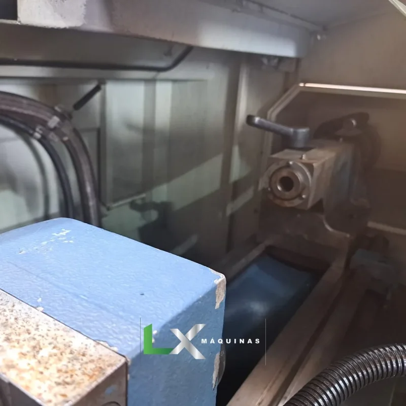 TORNO CNC ROMI CENTUR 30D - HIDRÁULICO -SIEMENS - 2011 (6)