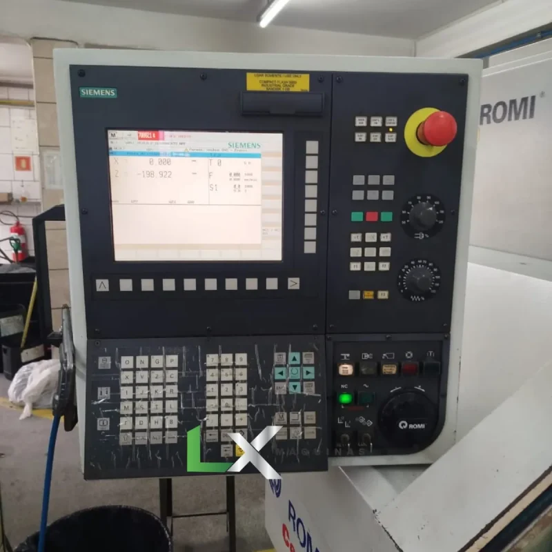TORNO CNC ROMI CENTUR 30D HIDRÁULICO - SIEMENS - ANO 2008 (10)