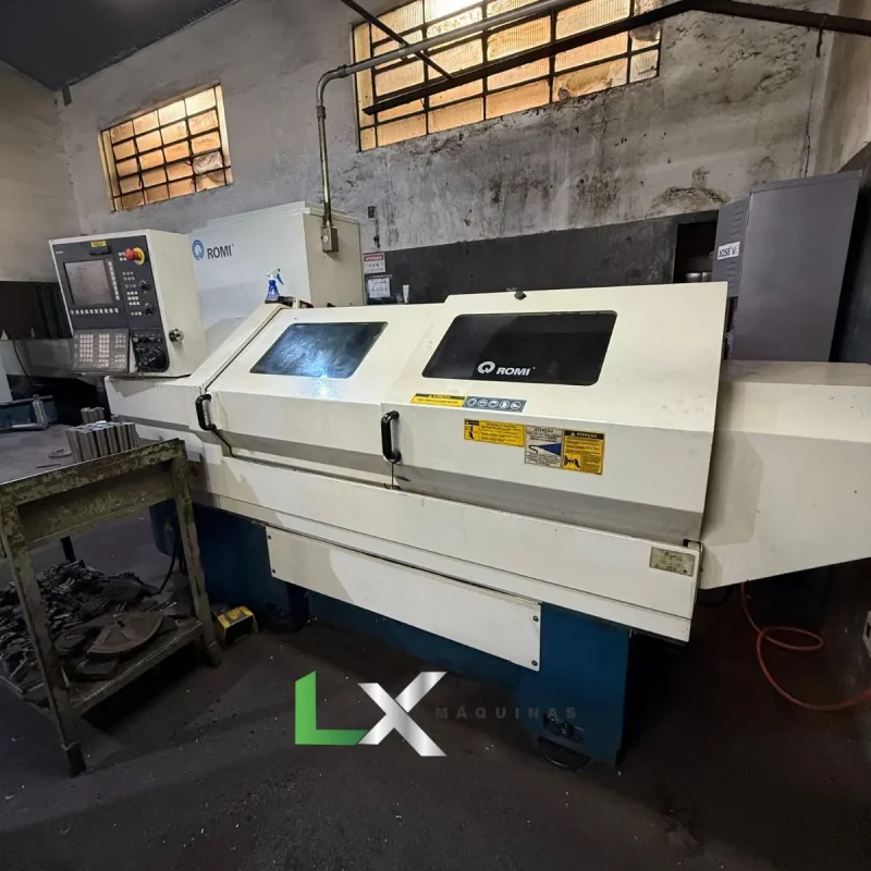 TORNO CNC ROMI CENTUR 30D HIDRÁULICO – SIEMENS – ANO 2008 (4)