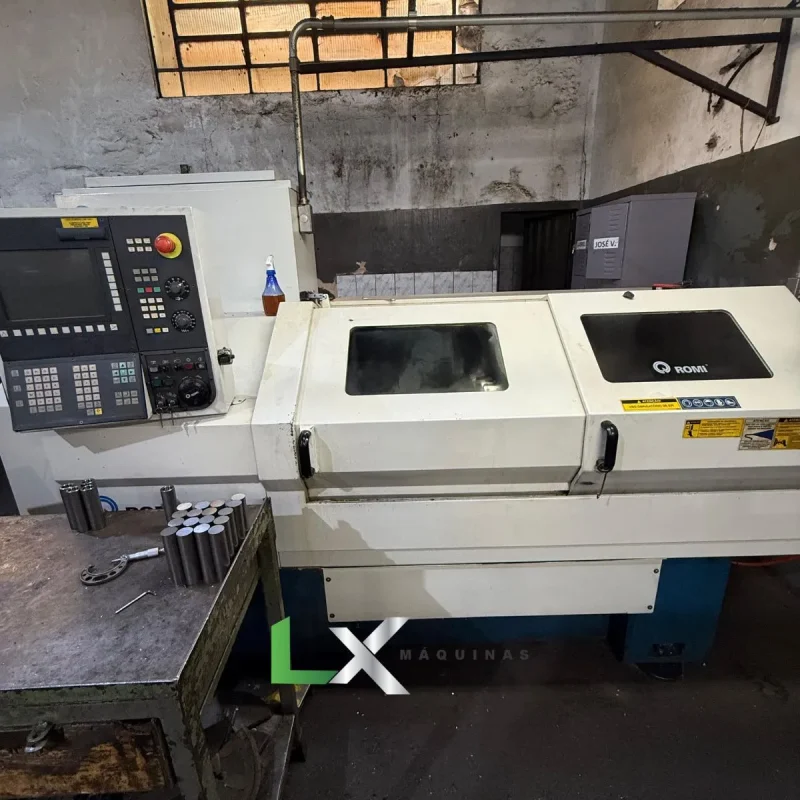 TORNO CNC ROMI CENTUR 30D HIDRÁULICO – SIEMENS – ANO 2008 (5)