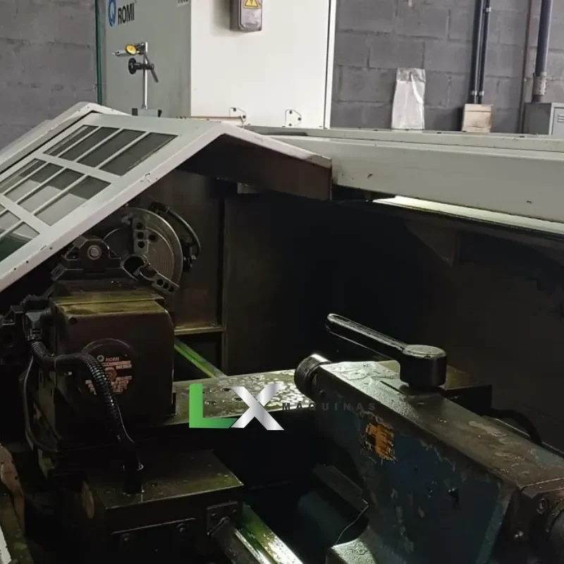 TORNO CNC ROMI CENTUR 30D - SIEMENS - 2007 (7)