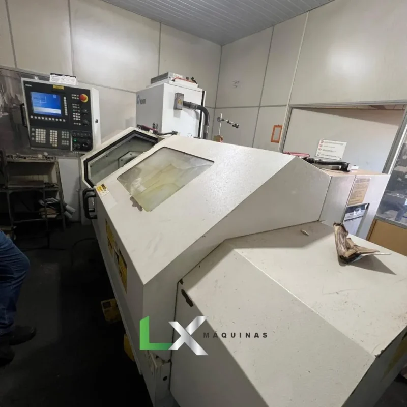 TORNO CNC ROMI CENTUR 30D SIEMENS - 2011 - 1900 HORAS (5)_11zon