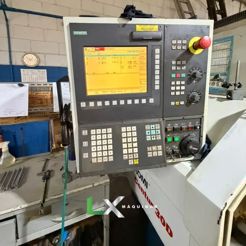 TORNO CNC ROMI CENTUR 30D - SIEMENS - 2012 (3)
