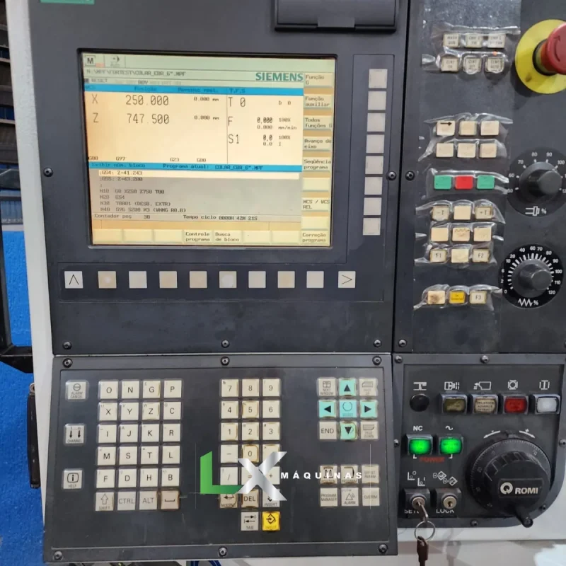 TORNO CNC ROMI CENTUR 30D SIEMENS - ANO 2007 (4)