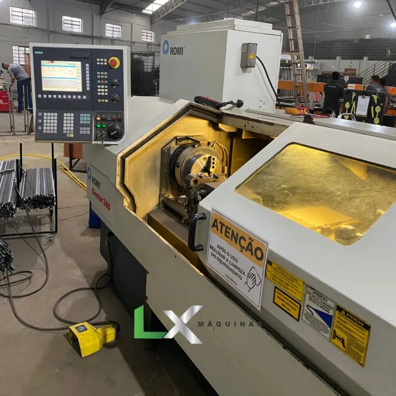 TORNO CNC ROMI CENTUR 30D SIEMENS - ANO 2008 (1)