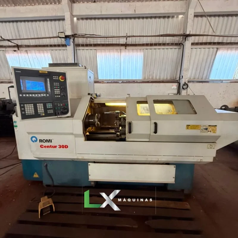 TORNO CNC ROMI CENTUR 30D – HIDRÁULICO - SIEMENS – 3700 HORAS - ANO 2012 -11