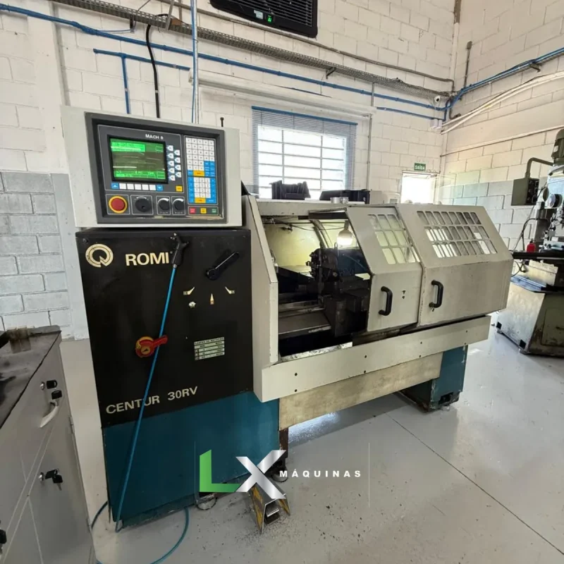 TORNO CNC ROMI CENTUR 30RV - MACH 8 - TORRE 8 POSIÇOES (9)